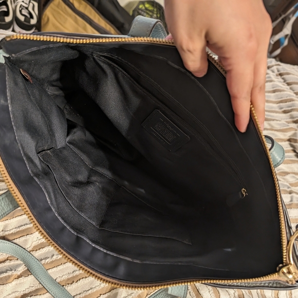 Authentic Coach Tote - Picture 3 of 4